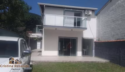 Casa com 3 quartos à venda no Pereque-Mirim, Ubatuba , 289 m2 por R$ 1.070.000