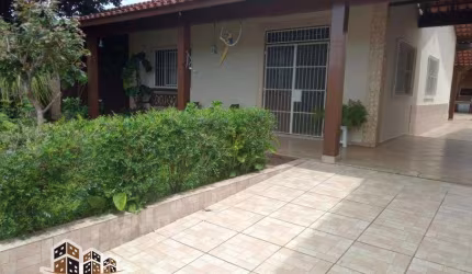 Casa com 2 quartos à venda no Morro do Algodão, Caraguatatuba , 360 m2 por R$ 650.000