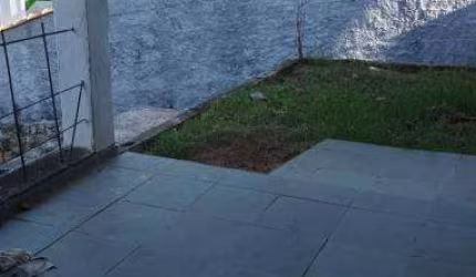 Casa com 2 quartos à venda no Reino, Ilhabela  por R$ 480.000