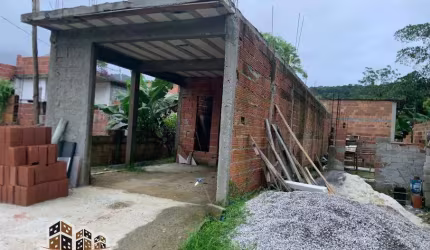 Casa com 1 quarto à venda no Massaguaçu, Caraguatatuba  por R$ 150.000