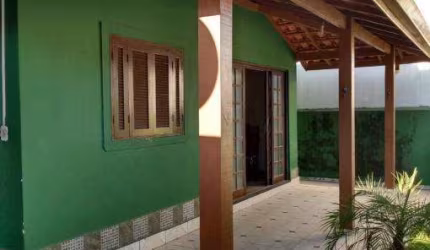 Casa com 2 quartos à venda em Perequê Açu, Ubatuba  por R$ 550.000