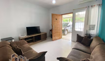 Casa com 2 quartos à venda em Maranduba, Ubatuba , 150 m2 por R$ 385.000