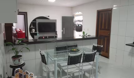 Casa com 2 quartos à venda no Ipiranguinha, Ubatuba , 297 m2 por R$ 320.000