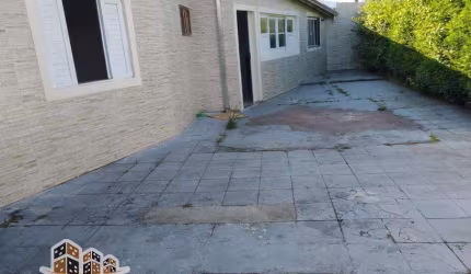 Casa com 2 quartos à venda no Porto Novo, Caraguatatuba  por R$ 230.000