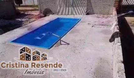 Casa com 2 quartos à venda no Centro, Santa Branca  por R$ 530.000