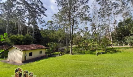 Chácara / sítio com 1 quarto à venda no Pouso Frio, Natividade da Serra , 67200 m2 por R$ 690.000