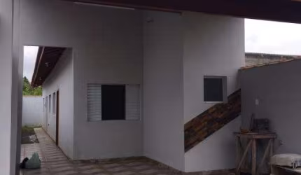 Casa com 2 quartos à venda no Loteamento Jardim das Palmeiras, Caraguatatuba  por R$ 500.000