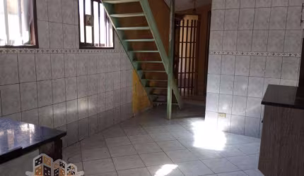 Casa com 2 quartos à venda no Perequê Mirim, Caraguatatuba  por R$ 220.000