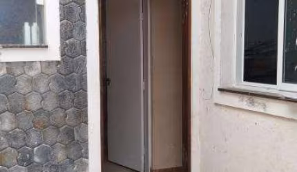 Kitnet / Stúdio à venda no Perequê Mirim, Caraguatatuba , 179 m2 por R$ 210.000