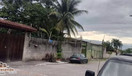Casa com 3 quartos à venda no Jaraguá, São Sebastião , 1000 m2 por R$ 1.300.000