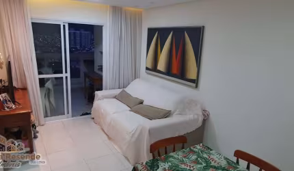 Apartamento com 2 quartos à venda no Indaiá, Caraguatatuba  por R$ 690.000
