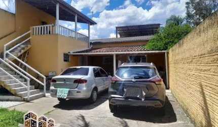 Casa com 2 quartos à venda na Praia das Palmeiras, Caraguatatuba  por R$ 480.000