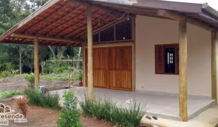 Casa com 2 quartos à venda no Vargem Grande, Natividade da Serra , 1050 m2 por R$ 280.000
