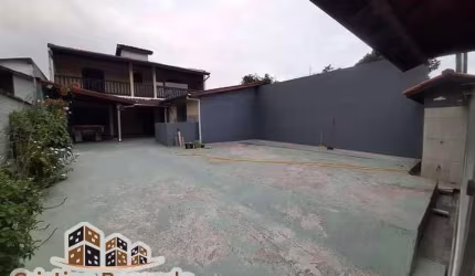 Casa com 4 quartos à venda no Getuba, Caraguatatuba , 250 m2 por R$ 420.000