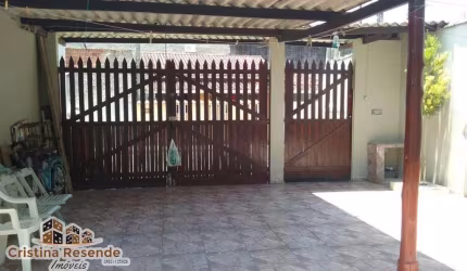 Casa com 6 quartos à venda na Praia da Enseada, São Sebastião  por R$ 430.000