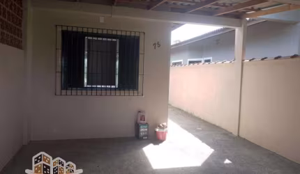 Casa com 2 quartos à venda no Loteamento Jardim das Palmeiras, Caraguatatuba , 130 m2 por R$ 380.000