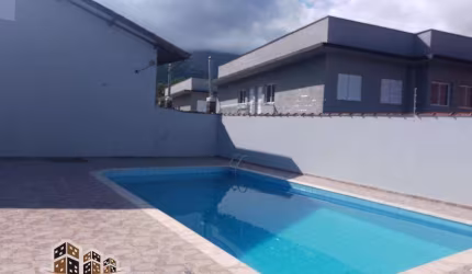 Casa em condomínio fechado com 2 quartos à venda no Massaguaçu, Caraguatatuba  por R$ 350.000