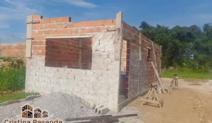 Terreno à venda no Jardim Santa Rosa, Caraguatatuba , 300 m2 por R$ 120.000