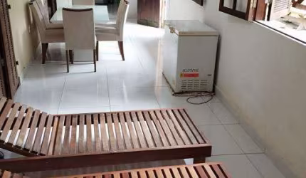 Casa com 2 quartos à venda no Jardim Rio Claro, Caraguatatuba , 1218 m2 por R$ 350.000