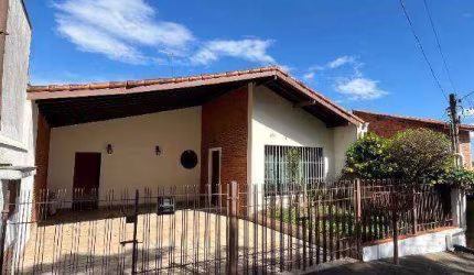 Oportunidade Comercial no Centro de Cotia – 3 Salas, 157 m² – Venda ou Locação