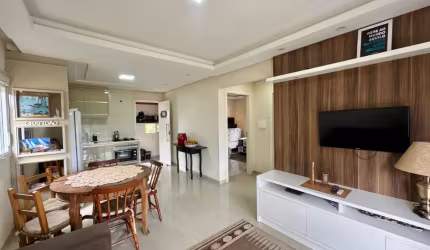 CASA COM DOIS QUARTOS EM AREIAS DO MEIO
