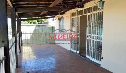 Casa comercial com 2 salas à venda no São Gabriel, Belo Horizonte  por R$ 750.000