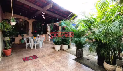 Casa com 3 quartos à venda no Planalto, Belo Horizonte  por R$ 579.000