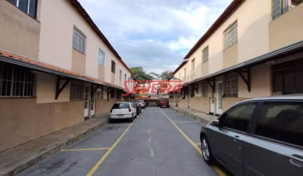 Casa em condomínio fechado com 2 quartos para alugar na Vila Cloris, Belo Horizonte  por R$ 2.000