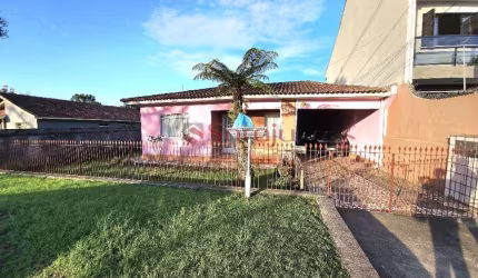 Saraju vende lote de 754 m² com 3 moradias na rua das Carmelitas no Boqueirão