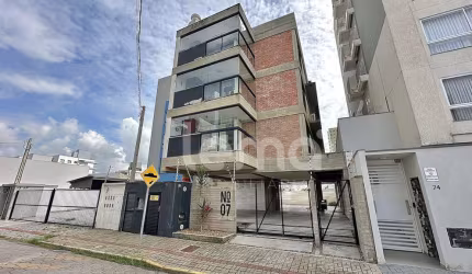 Apartamento com 2 quartos à venda no Itacolomi, Balneário Piçarras , 71 m2 por R$ 640.000
