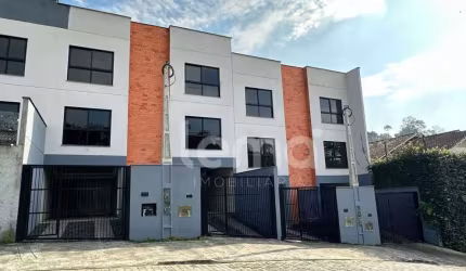 Casa com 2 quartos à venda na Escola Agrícola, Blumenau , 91 m2 por R$ 450.000