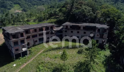 Apartamento à venda no Centro, Pomerode  por R$ 20.000.000