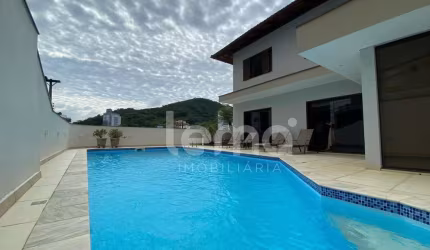 Casa com 4 quartos à venda no Itoupava Seca, Blumenau , 506 m2 por R$ 2.000.000