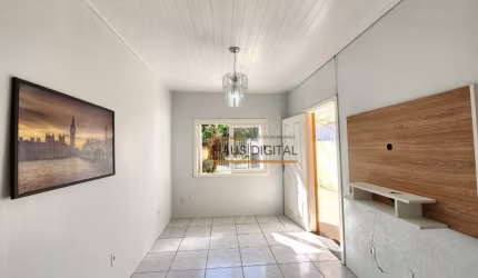 Casa com 2 dormitórios à venda, 59 m² por R$ 280.000,00 - Feitoria - São Leopoldo/RS