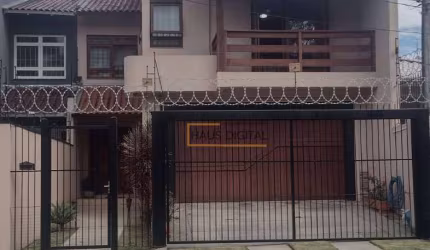 Sobrado com 3 dormitórios à venda, 172 m² por R$ 848.000,00 - São José - São Leopoldo/RS