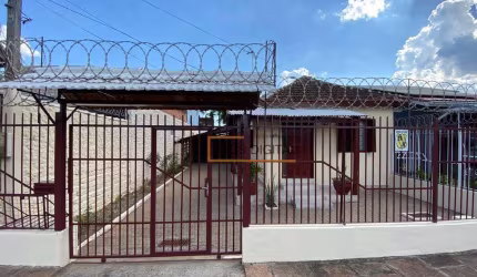 Casa com 2 dormitórios para alugar, 50 m² por R$ 1.700,00/mês - Campina - São Leopoldo/RS