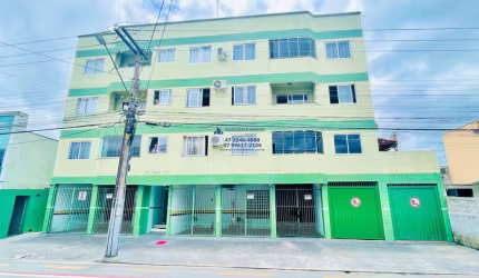 Apartamento Reformado   Com 1 dormitorio e 1 vaga de garagem no Municipios   Balneario Camboriu