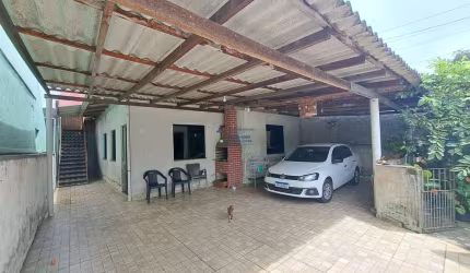 Casa de Alvenaria + Madeira Cidade Nova Itajai SC.
