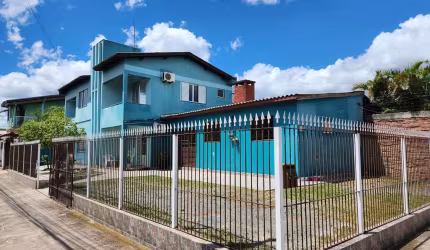 Casa RESIDENCIAL em SAPUCAIA DO SUL - RS, LOMBA DA PALMEIRA