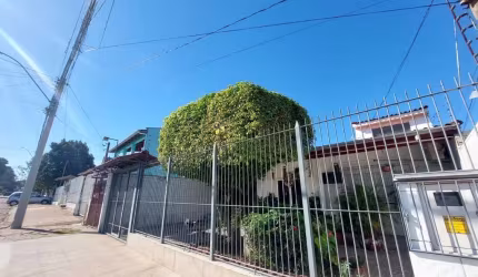bela casa com piscina