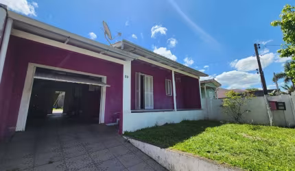 Casa 2 dormitórios com garagem coberta