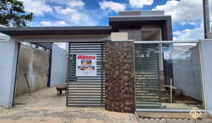 CASA NOVA - ALTO PADRÃO DE ACABAMENTO -SAPUCAIA DO SUL