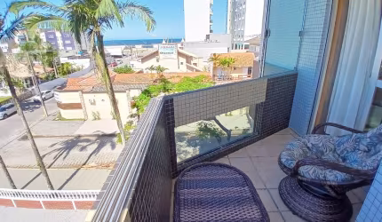 Apartamento de 2 dormitórios com vista pro mar em Matinhos  - Paraná