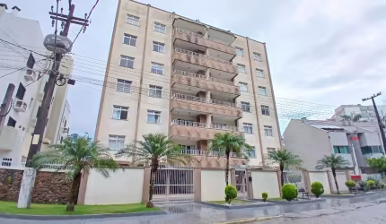 Apartamento de 3 dormitórios com vista mar em Caiobá - Matinhos - Paraná
