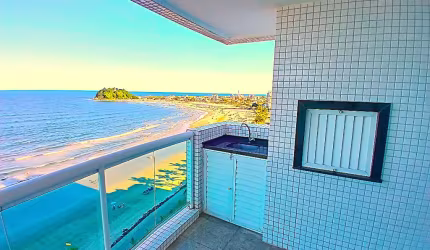 Cobertura Tríplex  de frente pro mar na Praia Central em Guaratuba - Paraná