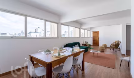 Apartamento com 3 quartos à venda na Rua Tabapuã, 281, Itaim Bibi, São Paulo por R$ 1.250.000