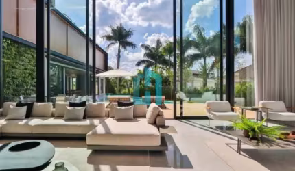 Casa em condomínio fechado com 8 quartos à venda na Praça China, 648, Tamboré, Santana de Parnaíba por R$ 79.000.000