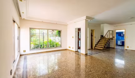 Casa em condomínio fechado com 5 quartos à venda na Avenida Itacira, 313, Moema, São Paulo por R$ 2.300.000