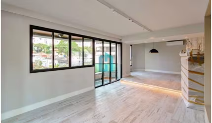 Apartamento com 4 quartos para alugar na Rua Inhambú, 390, Vila Uberabinha, São Paulo por R$ 11.000