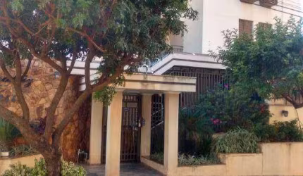 Apartamento com 3 Dormitórios e 2 Vagas de Garagem à Venda no Edifício Imperatriz, Próximo à Av. Bady Bassitt!